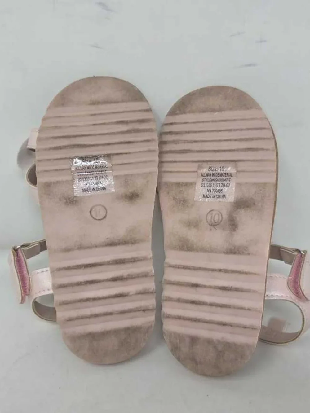 Toddler girl's 10 Nicole Miller pink strappy sandals with bow